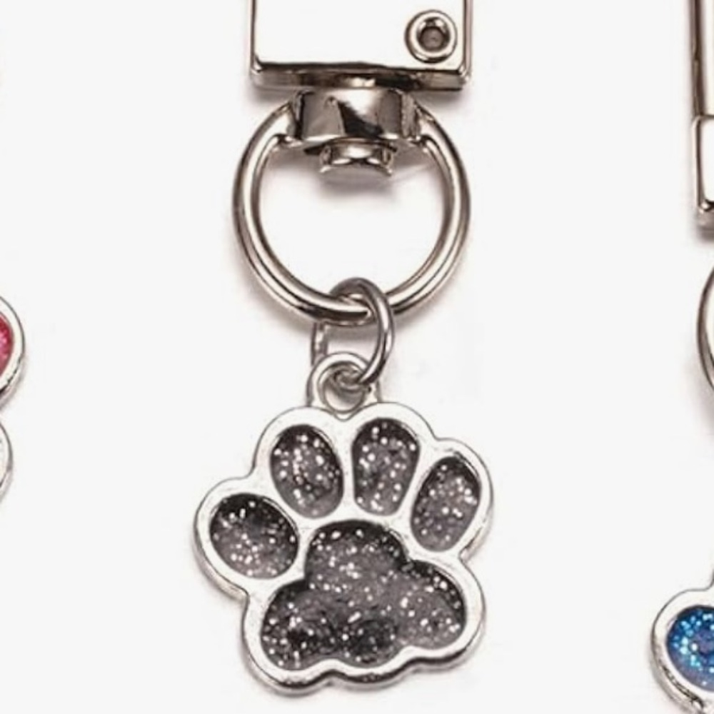 Key Chain Paw Print Women’s Bag Charm Black Car Ring Pendant Purse Backpack New - Picture 2 of 8